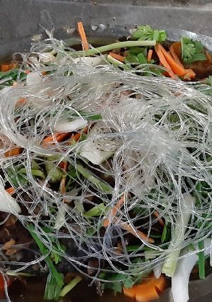 Hình của món Cá chép hấp tương hột hoặc gọi là chưng tương.