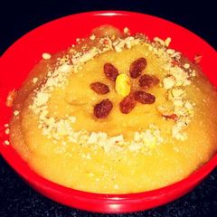 A picture of Makhandi halwa.