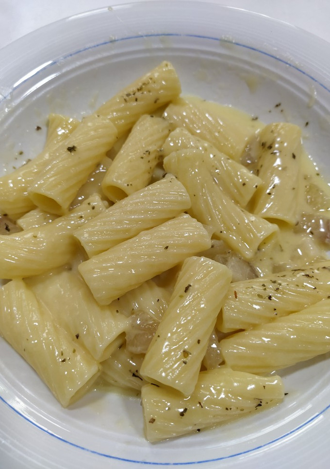 Una foto de Espaguetis a la carbonara