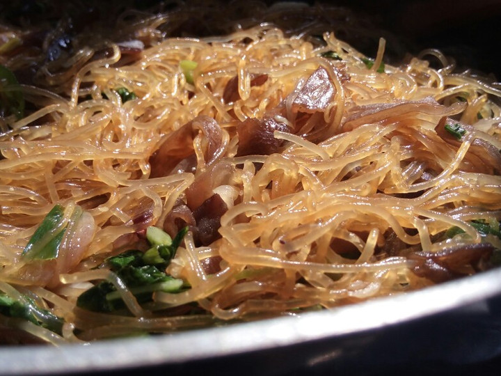 Anti Ribet, Memasak Tumis bihun jamur kuping Istimewa