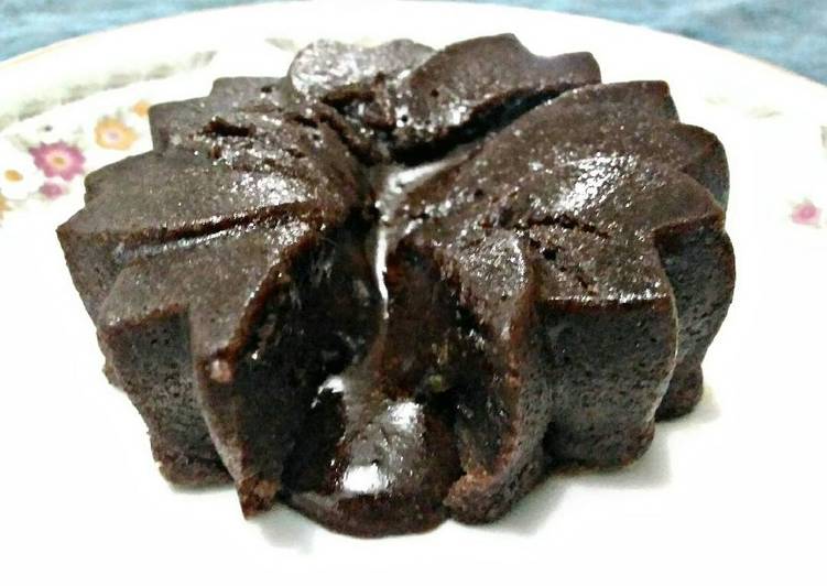 Lava cake chocolatos simple