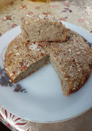 A picture of Banana Cake.