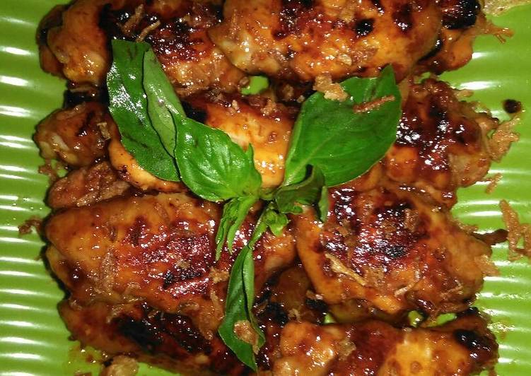 Roasted spicy chicken wings