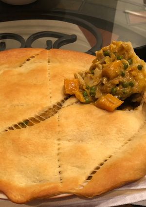 A picture of Sweet potato curry pie.