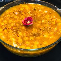 A picture of Kathiyawari cholay (spicy chickpeas).