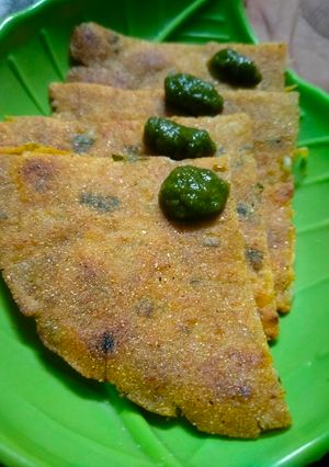 मक्का का पराठा (makka ka paratha recipe in Hindi) रेसिपी मुख्य फोटो