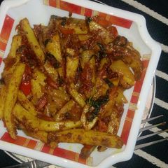 A picture of Chips masala.