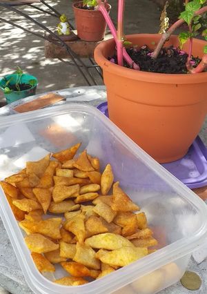 Una foto de Doritos caseros con pimentón dulce