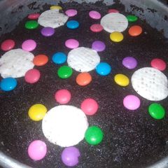 A picture of Oreo Biscuit Cake.