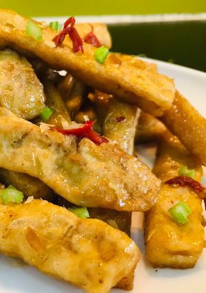 Hình của món Đậu phụ rim sả ớt.