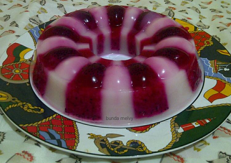 Puding Buah Naga Nutrijell Kelapa Muda