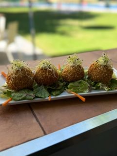 Una foto de Croquetas de merluza 🐟