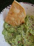 Guacamole con sobritas del pedido de la taquería