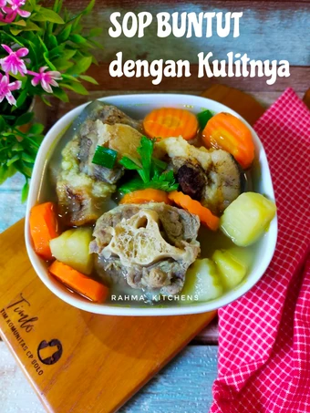 Cara Mudah Menyiapkan Resep SOP BUNTUT dengan Kulitnya yang Bikin Ngiler
