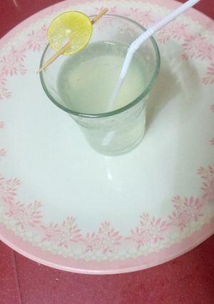 A picture of Lemonade.