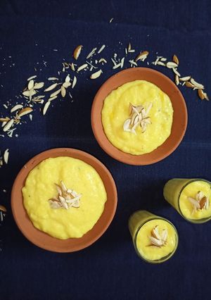 કેસર બદામ ફીરની (Kesar Badam Firni Recipe In Gujarati) રેસીપી મુખ્ય ફોટો