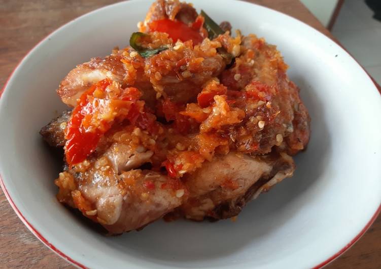 Resep Ayam goreng Balado, Enak Banget