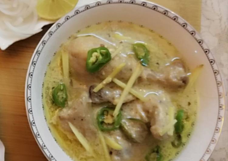 Step-by-Step Guide to Make Favorite Chicken white karahi