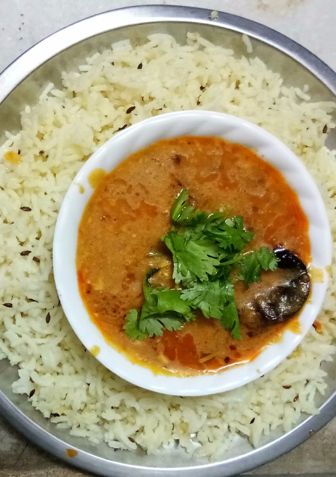 દાળ તડકા  & જીરા રાઈસ(dal tadka and jira rice recipe in gujarati) રેસીપી મુખ્ય ફોટો
