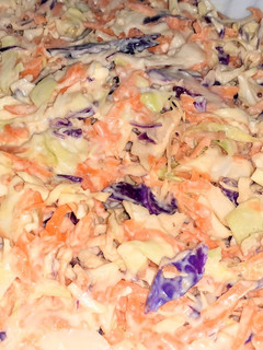 Una foto de Ensalada Americana Coleslaw
