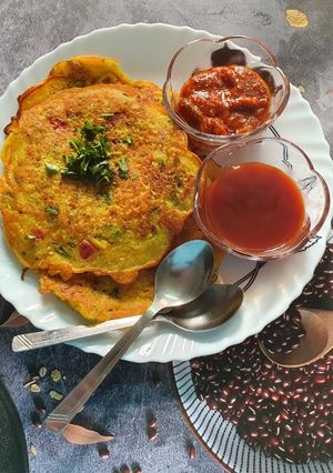 A picture of Besan Sooji Nutri Roastie /Chilla.