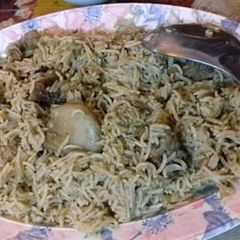 A picture of Degi Yakhni Pulao.