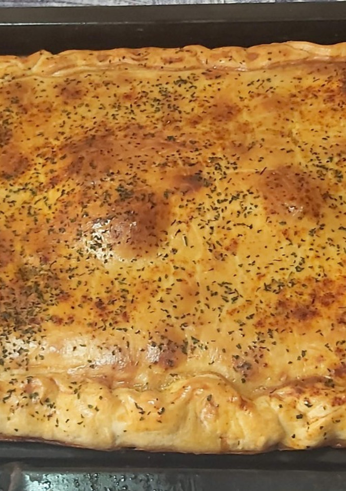 Una foto de Empanada de atún