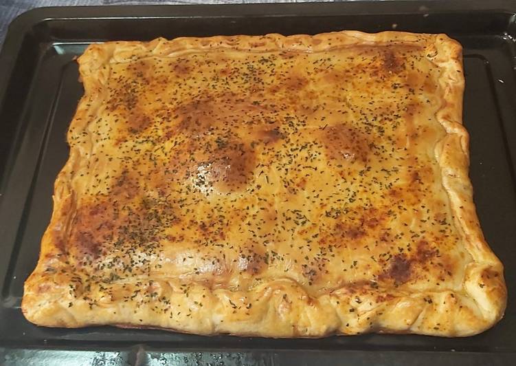 Empanada de atún