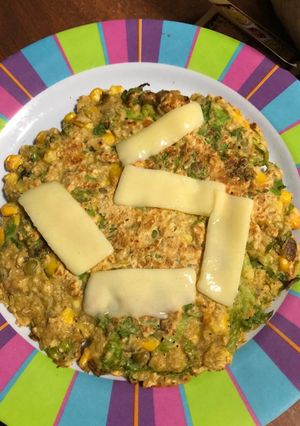 Una foto de Tortilla de avena, Lechuga y granos