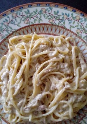A picture of Lemon and Tuna Linguine.