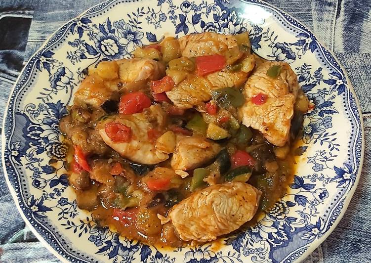 Solomillo de pavo con pisto