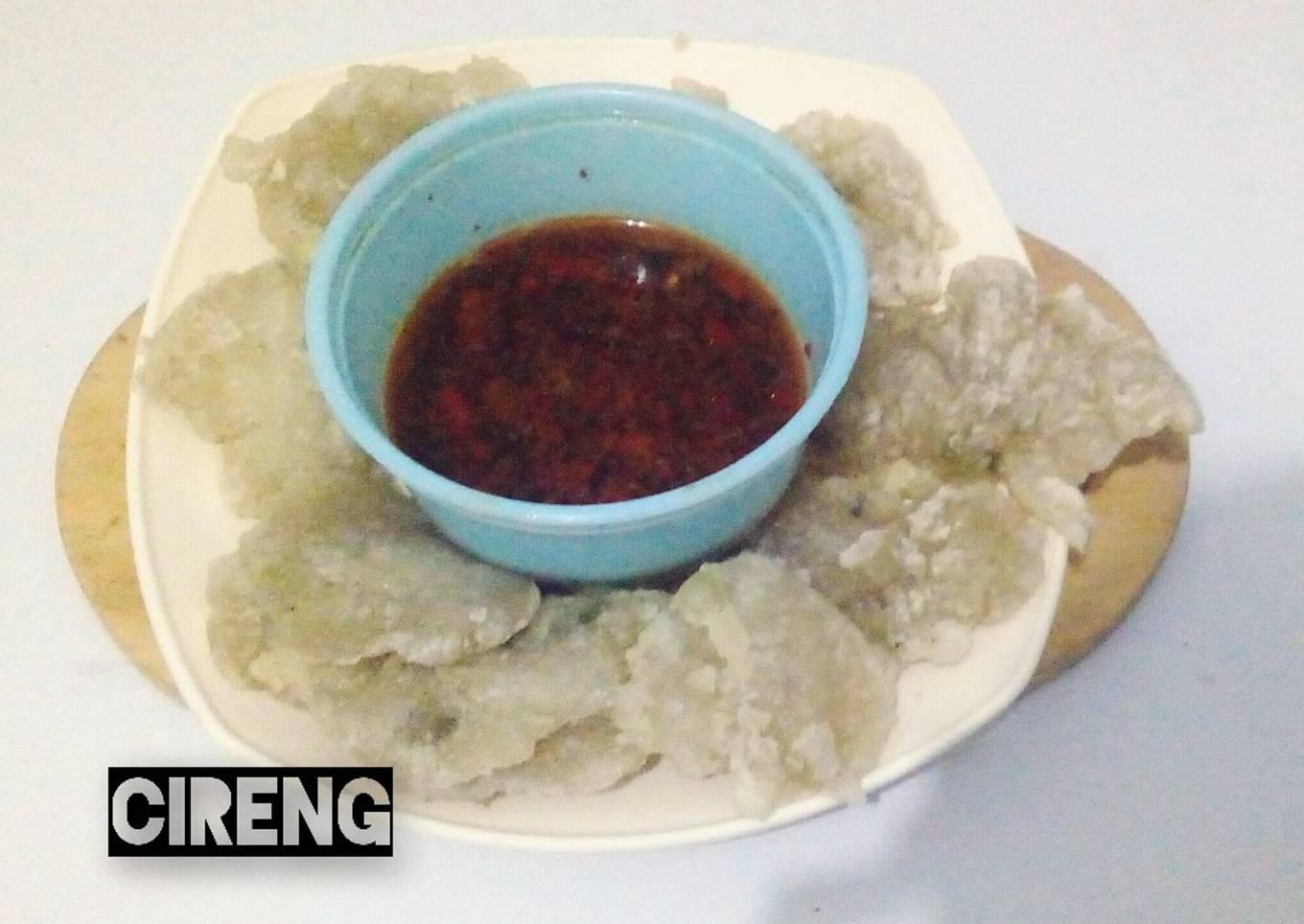 Cireng bumbu rujak