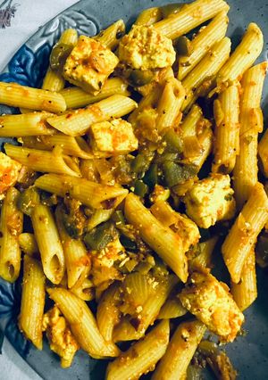 A picture of Indian style Pasta.