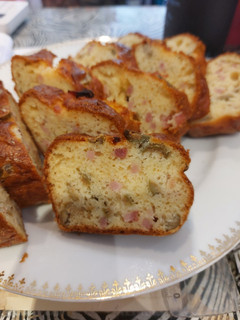 Une photo de Cake jambon olives