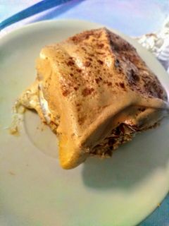 Una foto de Tiramisú tipo Café Dalgona☕