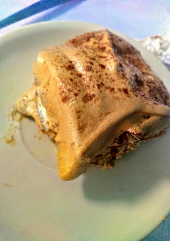 Una foto de Tiramisú tipo Café Dalgona☕