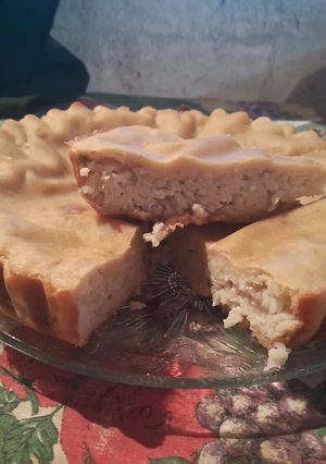 Una foto de Tarta licuada de cebollas caramelizadas y arroz