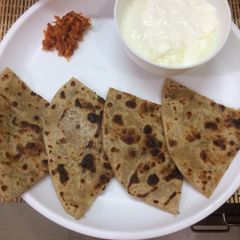 A picture of Aloo ke paratha (my mom style).