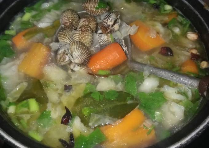 Cara Gampang Menyiapkan Sup kerang, Lezat