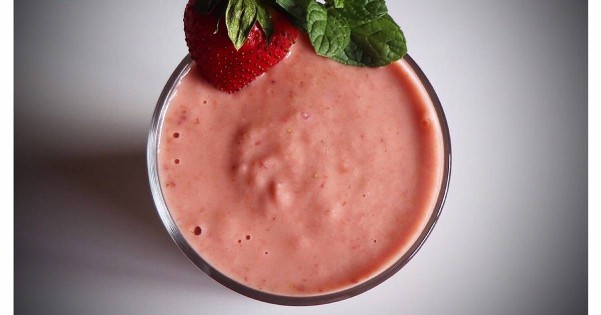 Strawberry Rose And Apple Smoothie Recipe By The Decadent Cook Cookpad