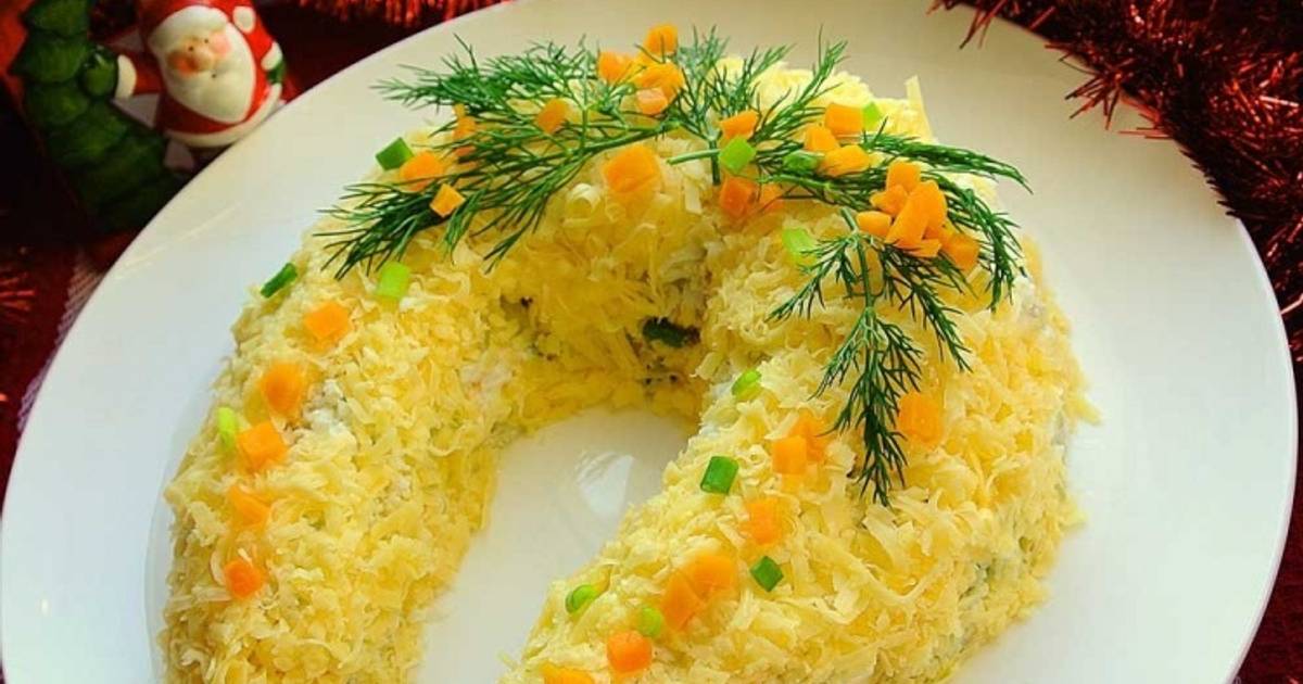 Салат подкова с кукурузой