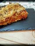 Lasagne di pane carasau con ragù di pollo e crescenza di capra