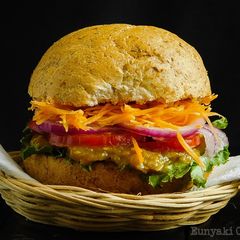 A picture of Veggie Burger #vegancontest.