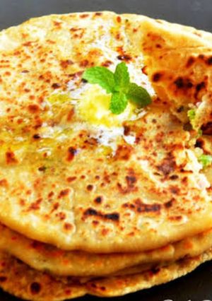 A picture of Aloo Paratha.