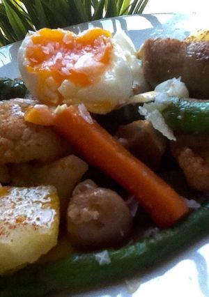 Foto principal de Menestra de verduras con huevo a los 3 minutos
