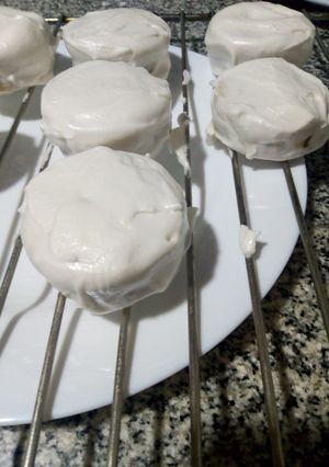 Una foto de Alfajores de vainilla en nieve