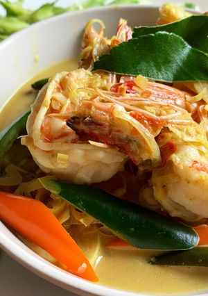 รูปของ ต้มกะทิกุ้งสดตะไคร้ (จอแหร้ง)