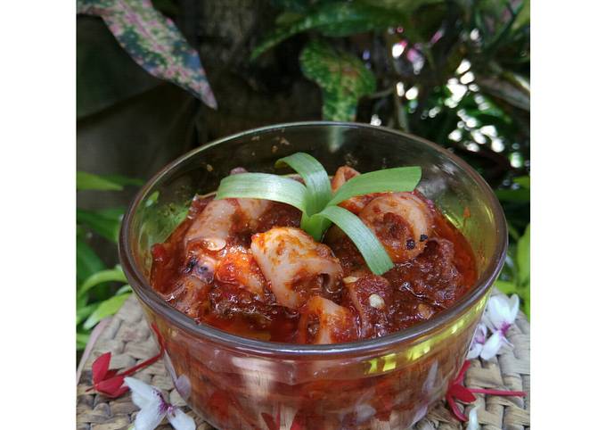 Sambal goreng cumi