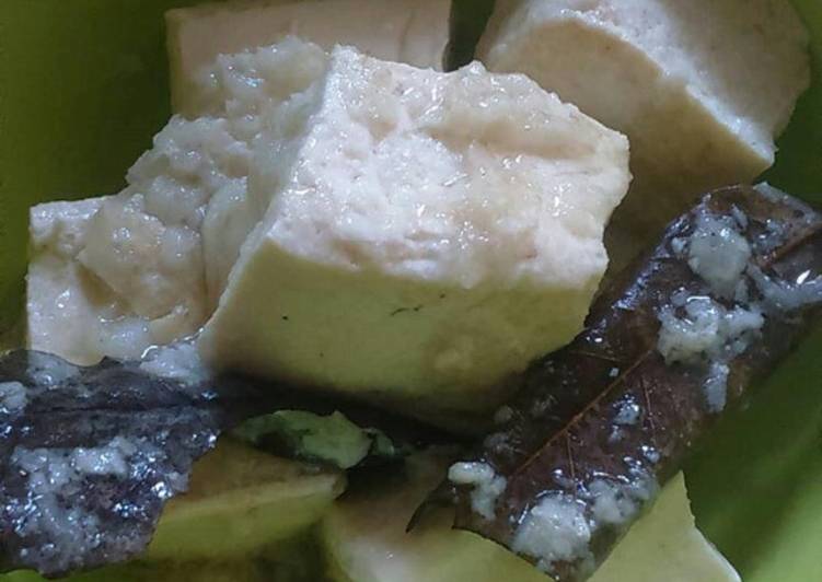 Tahu putih rebus