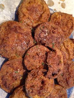 A picture of Crispy fried green tomatoes.